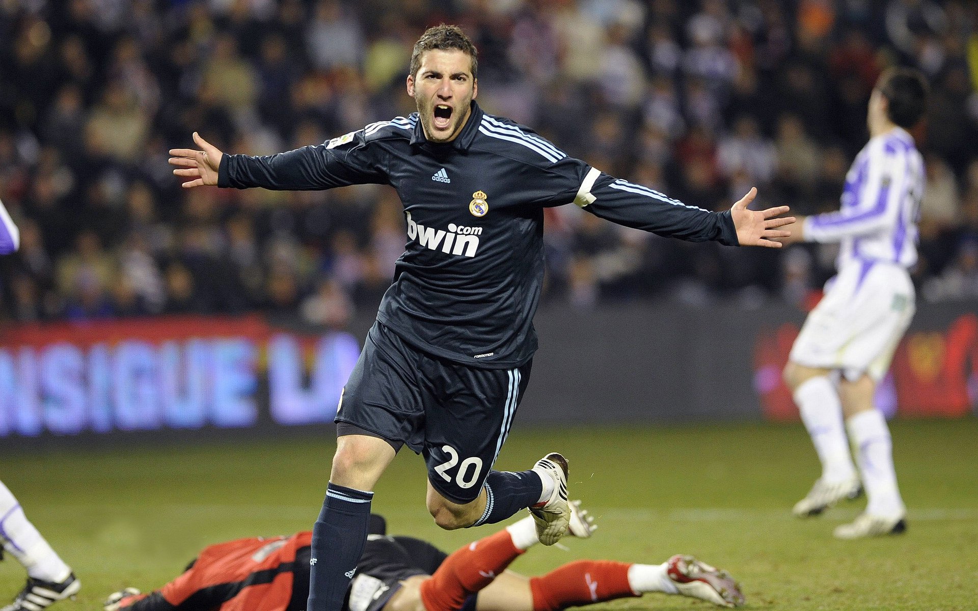 英超联赛中“老牌豪门”能否重振雄风？，英超十大豪门球队